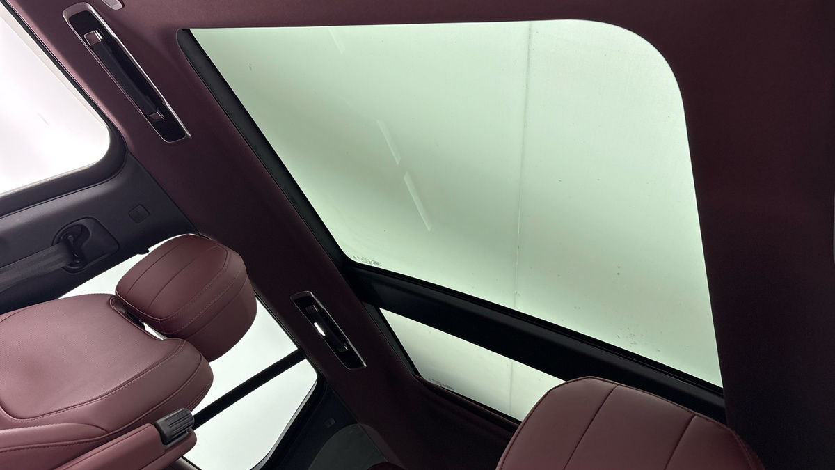 Land Rover Range Rover Image 6