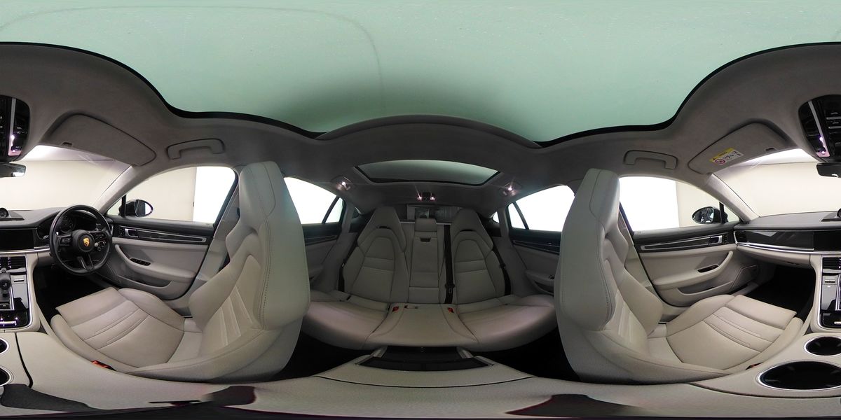 More views of Porsche Panamera