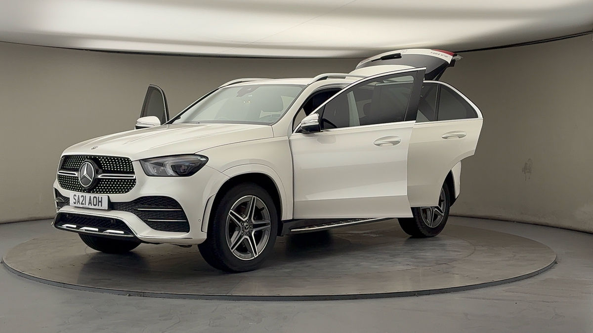 More views of Mercedes-Benz GLE