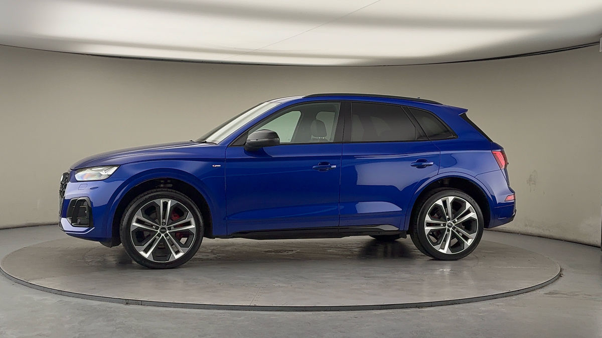 More views of Audi Q5