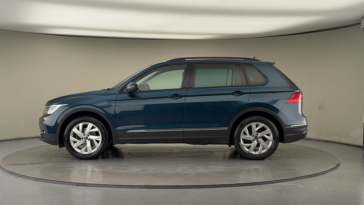 Volkswagen Tiguan Image 15