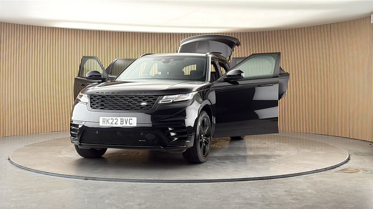 More views of Land Rover Range Rover Velar