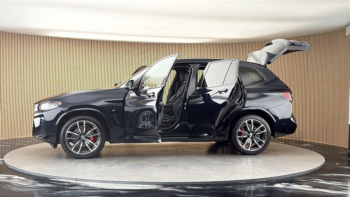 More views of BMW X3