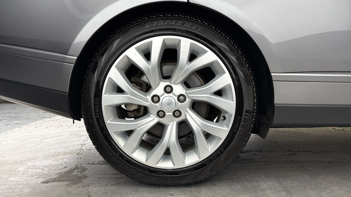 Land Rover Range Rover Image 10