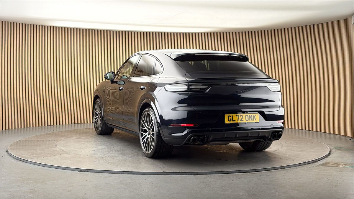 More views of Porsche Cayenne