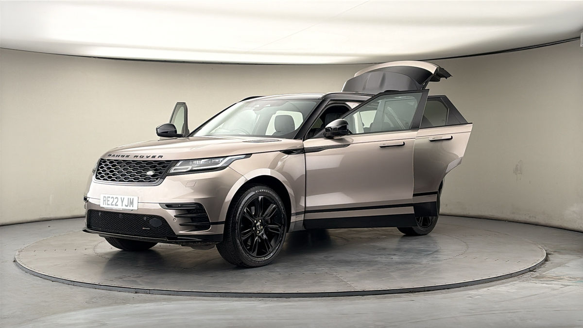 Land Rover Range Rover Velar Image 22