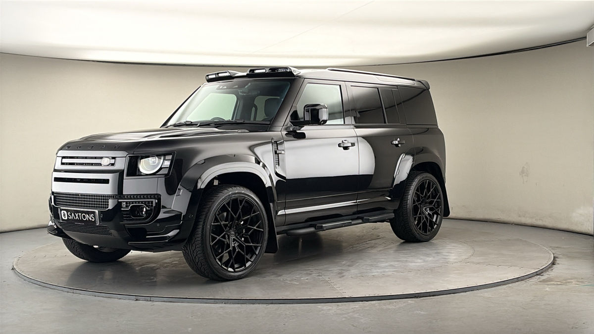 Land Rover Defender 110 Urban Image 20