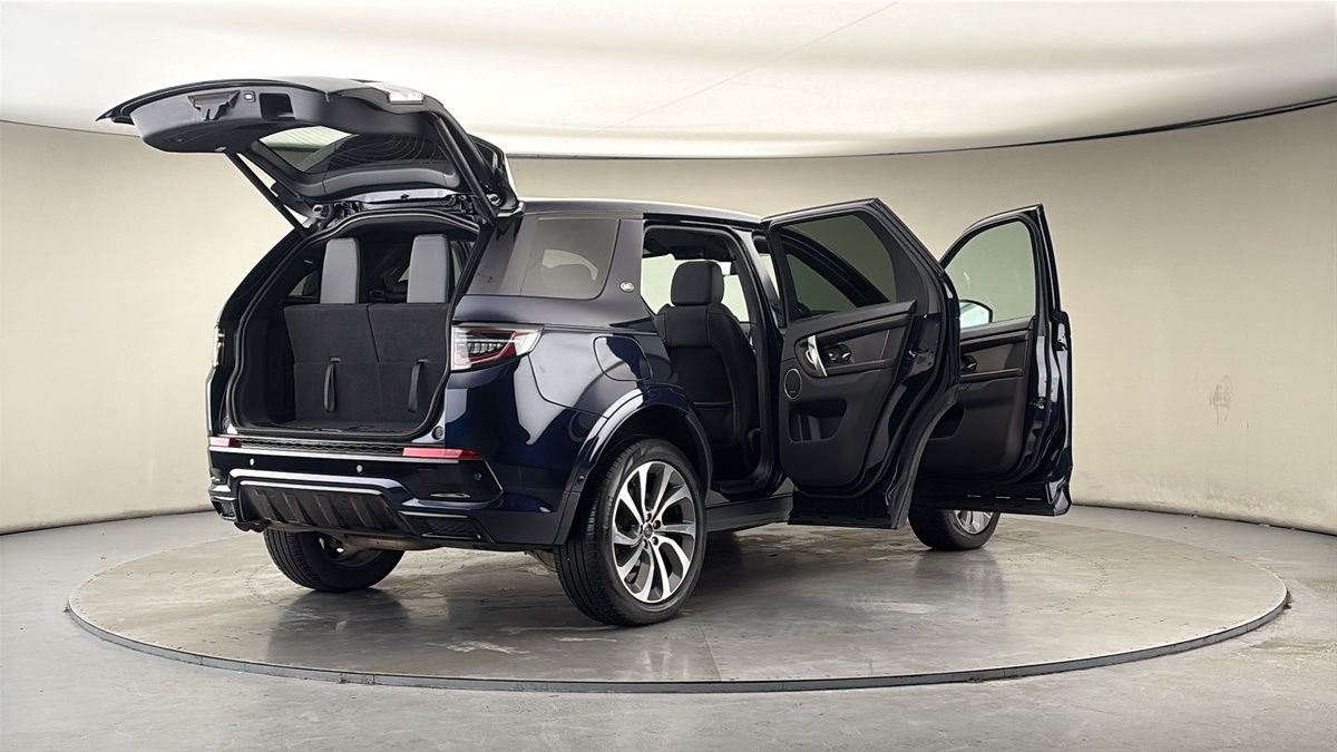 More views of Land Rover Discovery Sport