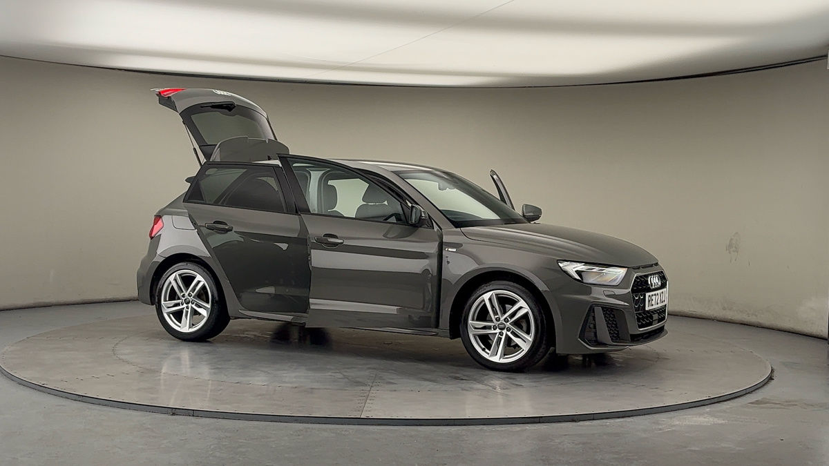 More views of Audi A1