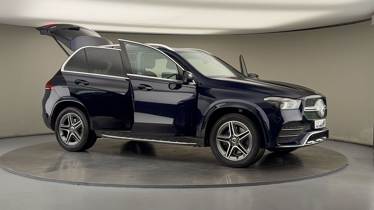 More views of Mercedes-Benz GLE
