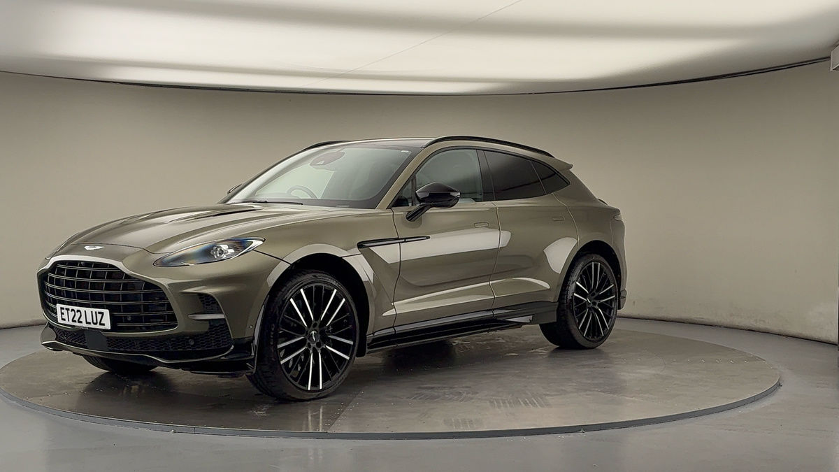 Aston Martin DBX Image 20