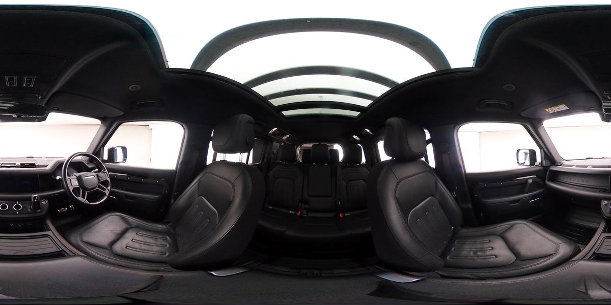 More views of Land Rover Defender 110