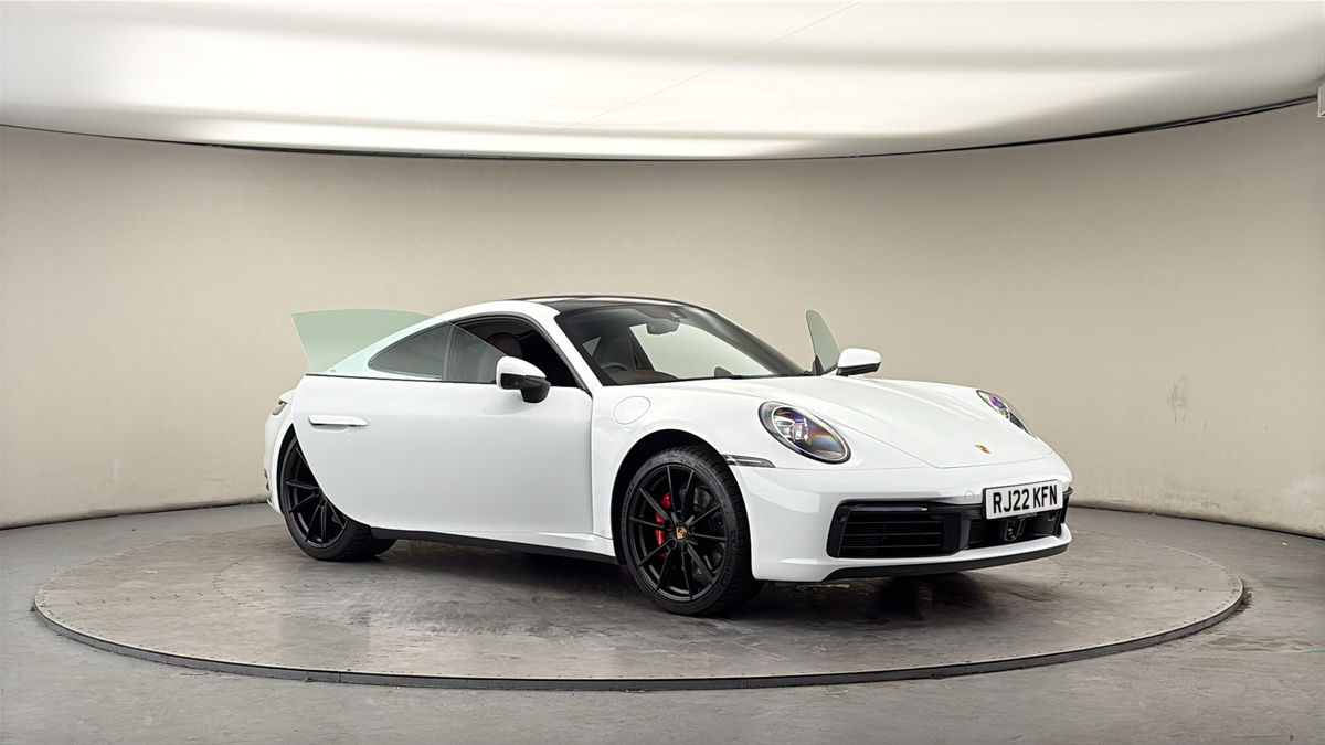 More views of Porsche 911