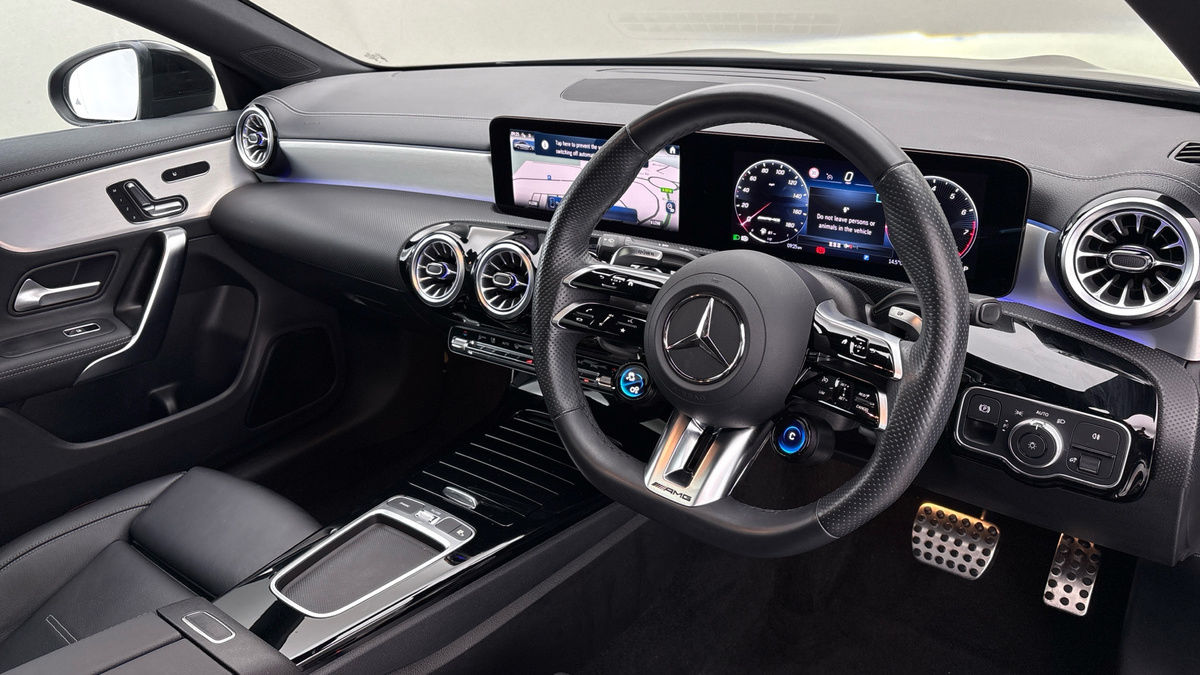 Mercedes-Benz CLA Image 5