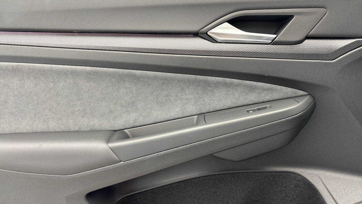 Volkswagen Golf Image 19