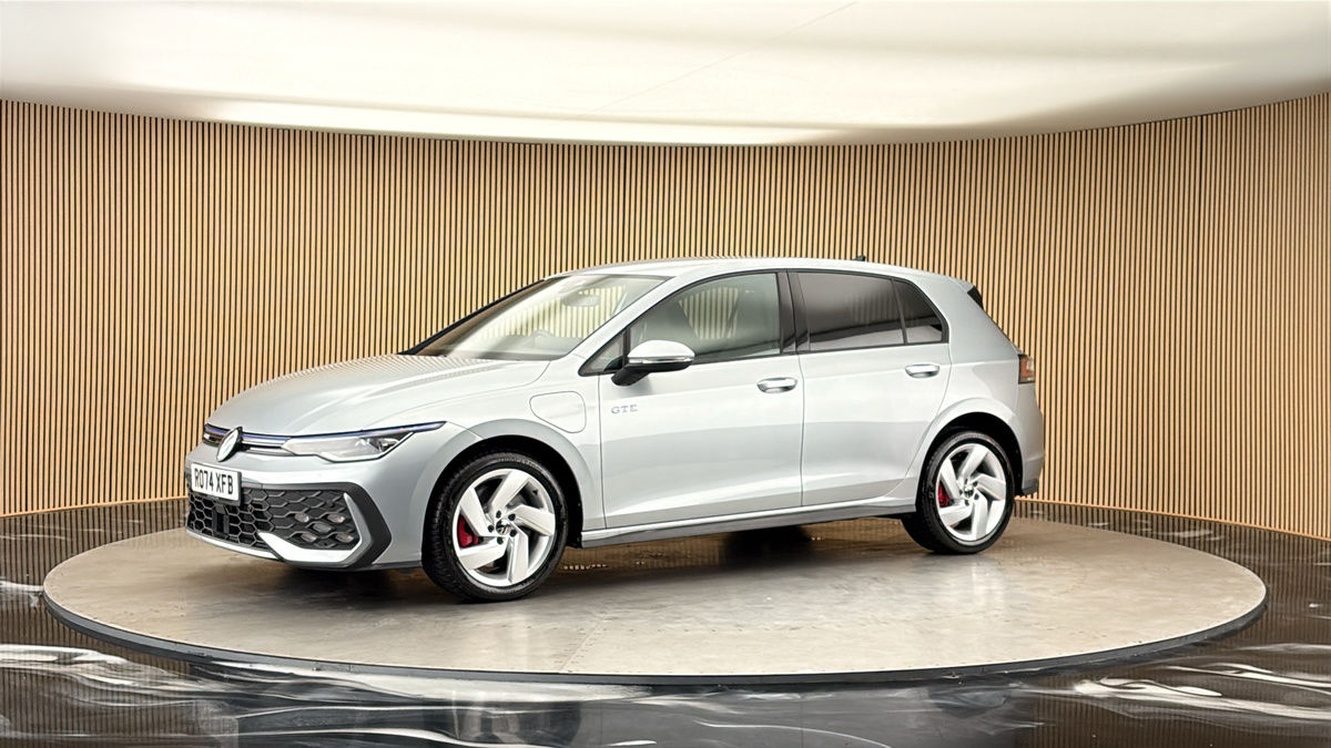 More views of Volkswagen Golf