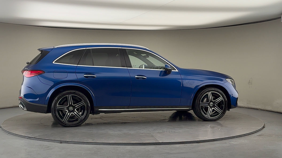 More views of Mercedes-Benz GLC