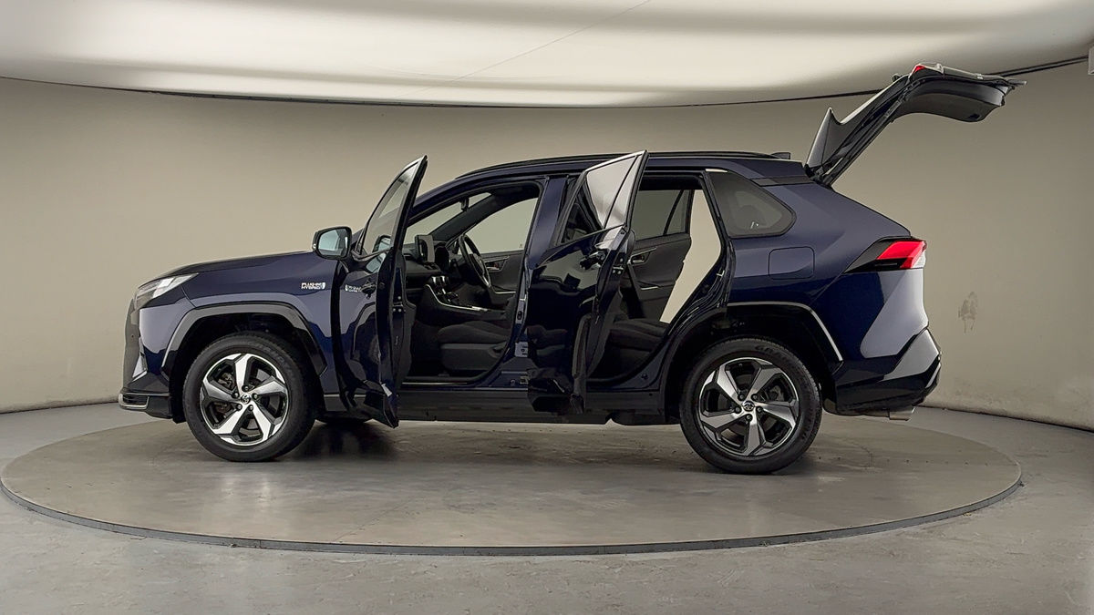 More views of Toyota RAV4