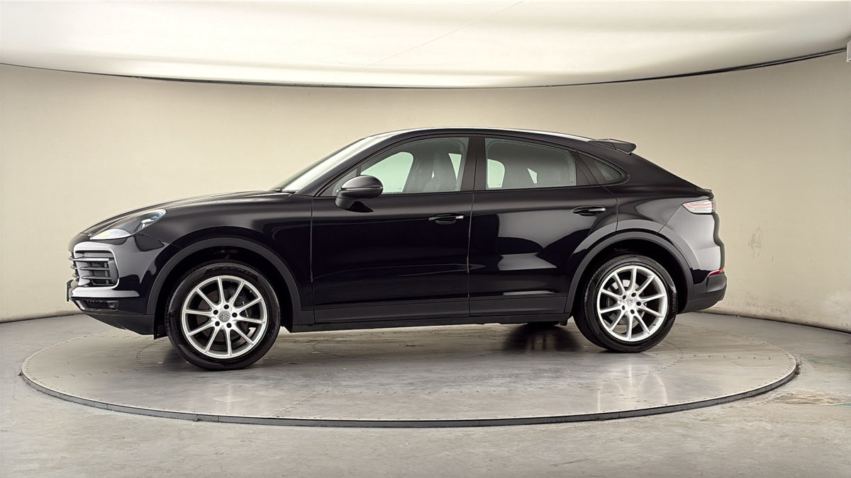 More views of Porsche Cayenne