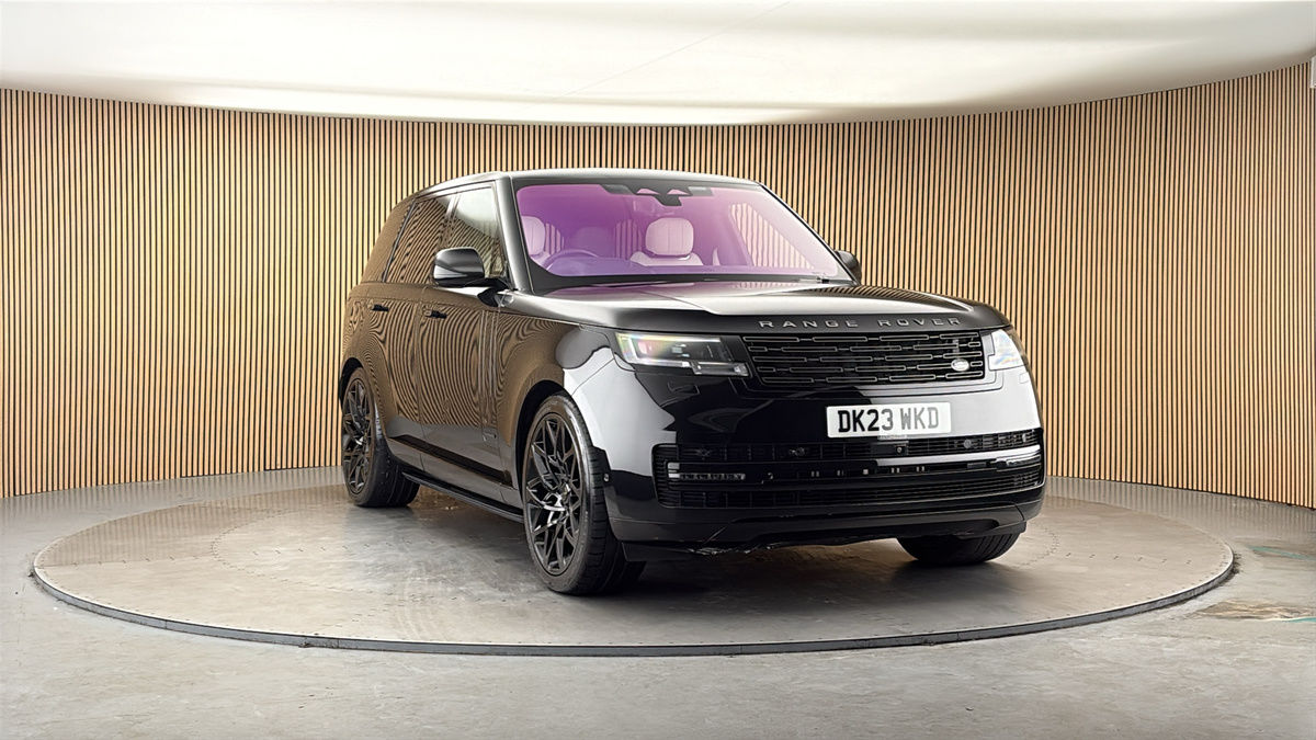 More views of Land Rover Range Rover