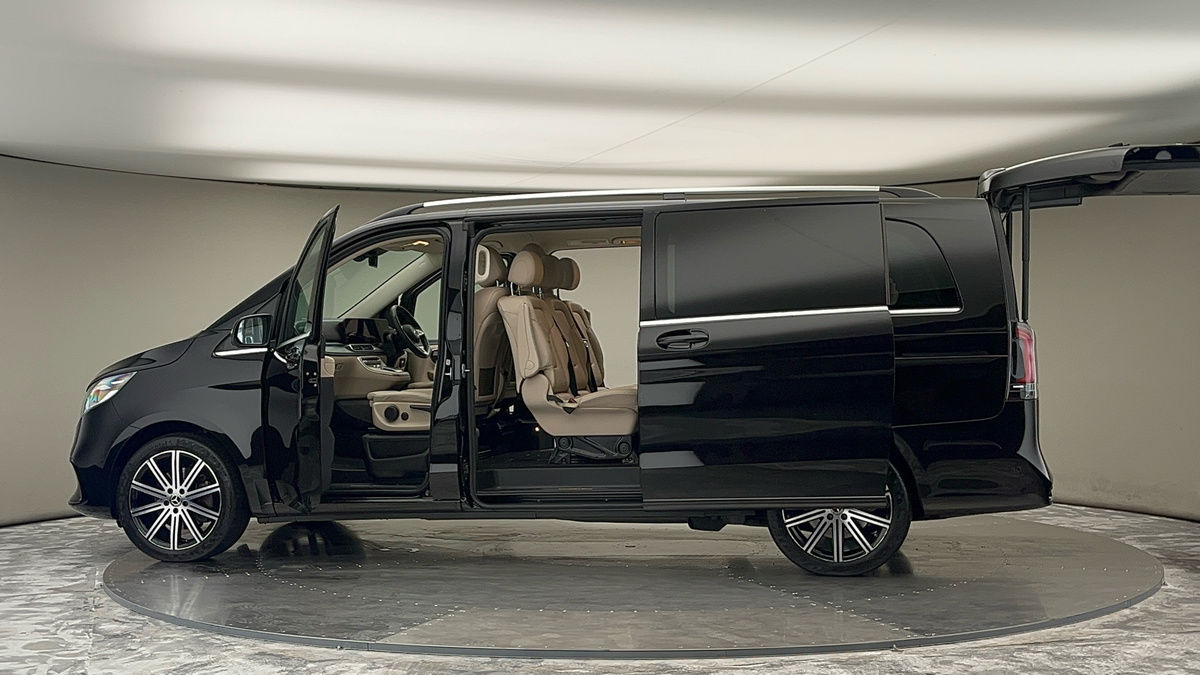More views of Mercedes-Benz V Class