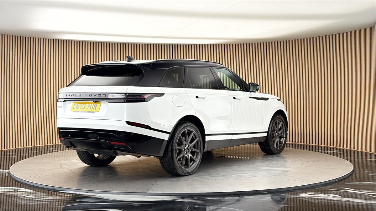 More views of Land Rover Range Rover Velar