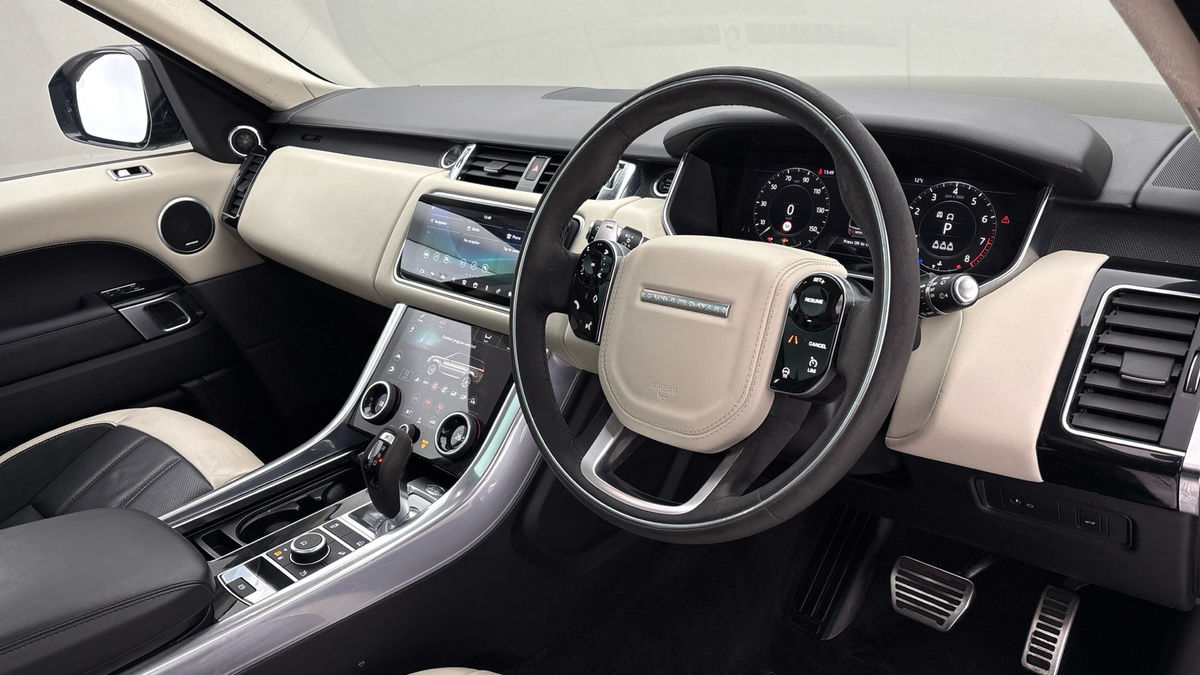 Land Rover Range Rover Sport Image 5