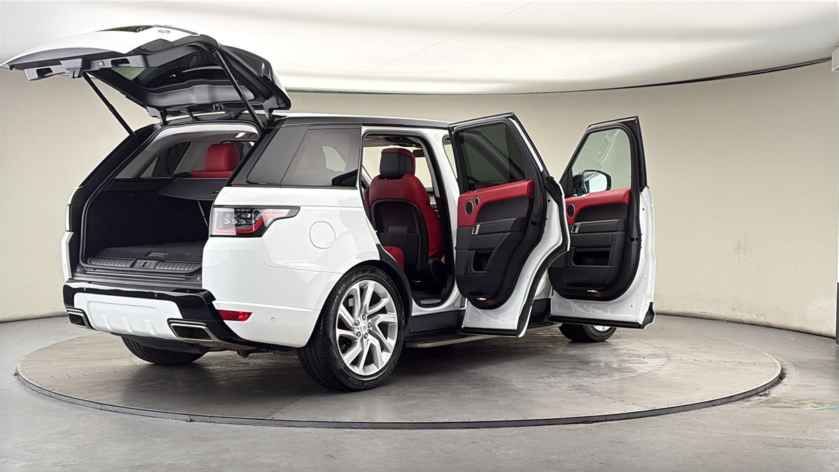 More views of Land Rover Range Rover Sport