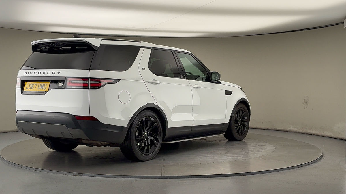 More views of Land Rover Discovery