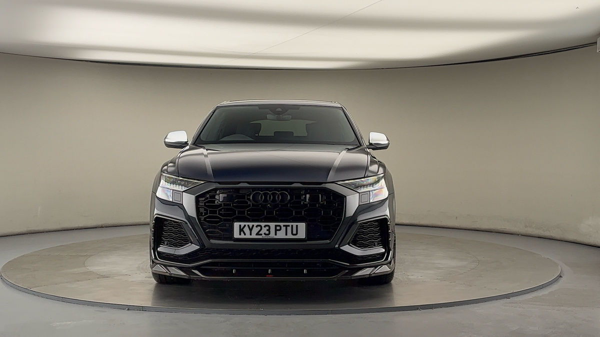 Audi RSQ8 Urban Image 7