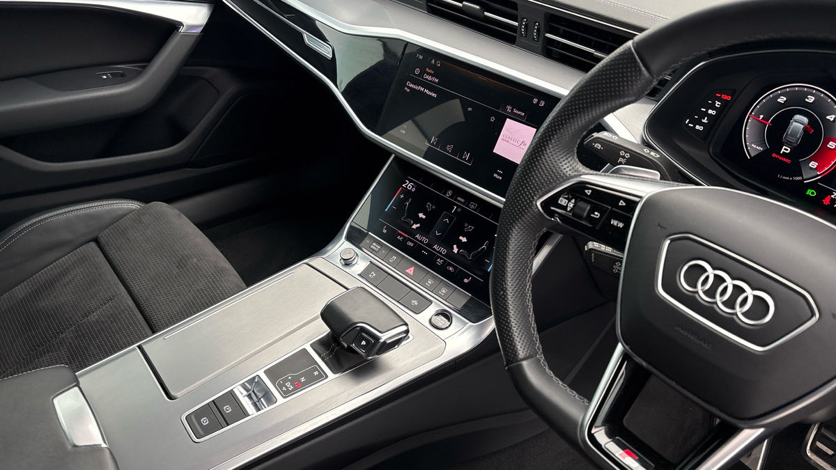 Audi A6 Avant Image 18