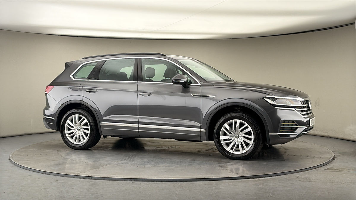 More views of Volkswagen Touareg