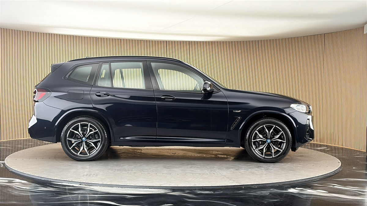 BMW X3 Image 16