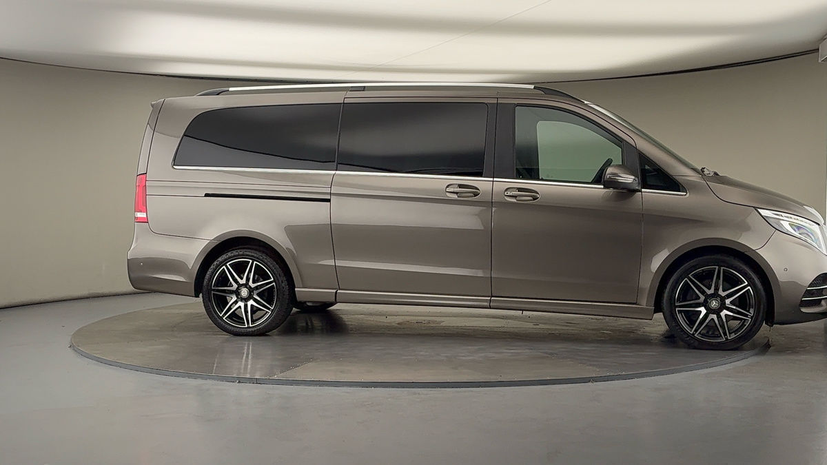 More views of Mercedes-Benz V Class