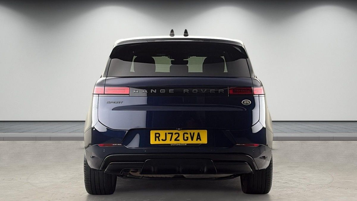 Land Rover Range Rover Sport Image 4