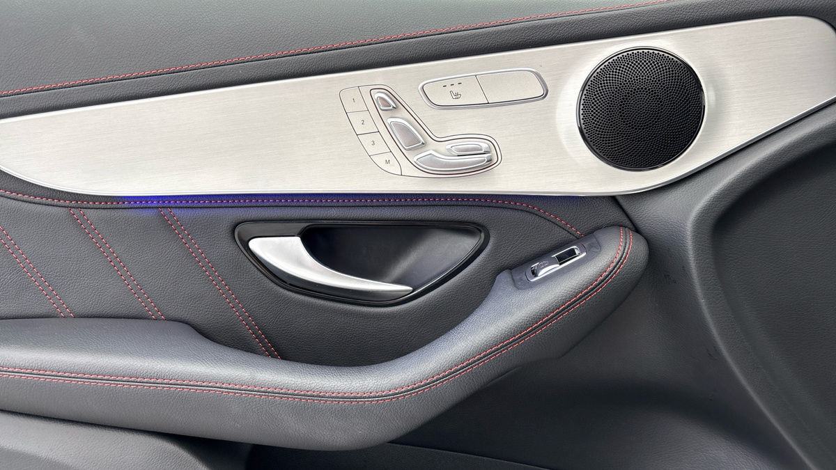 Mercedes-Benz GLC Image 19