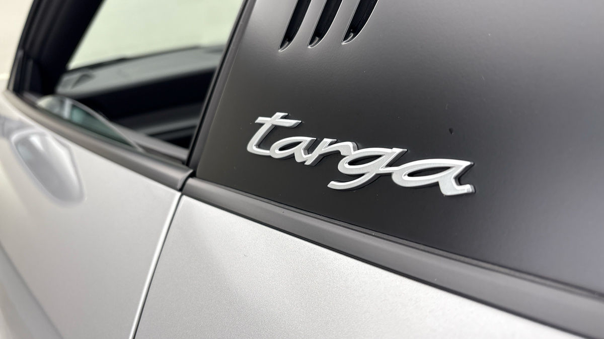 Porsche 911 Image 27