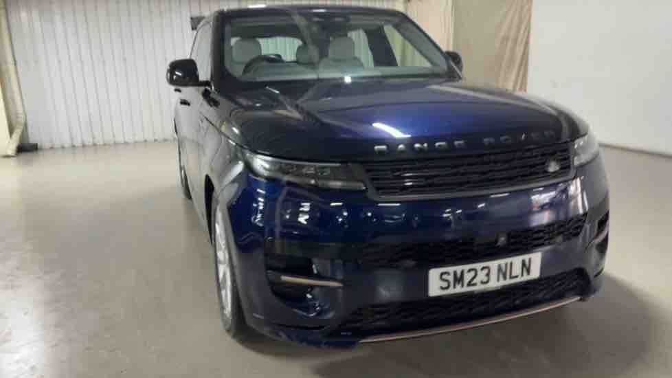 More views of Land Rover Range Rover Sport