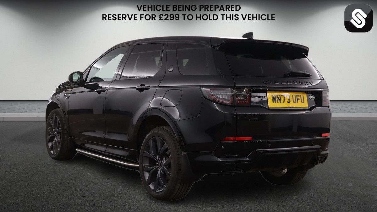 Land Rover Discovery Sport Image 3