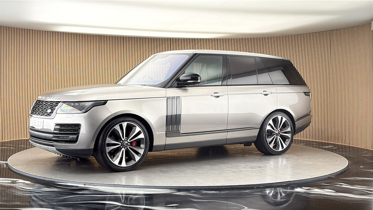 More views of Land Rover Range Rover