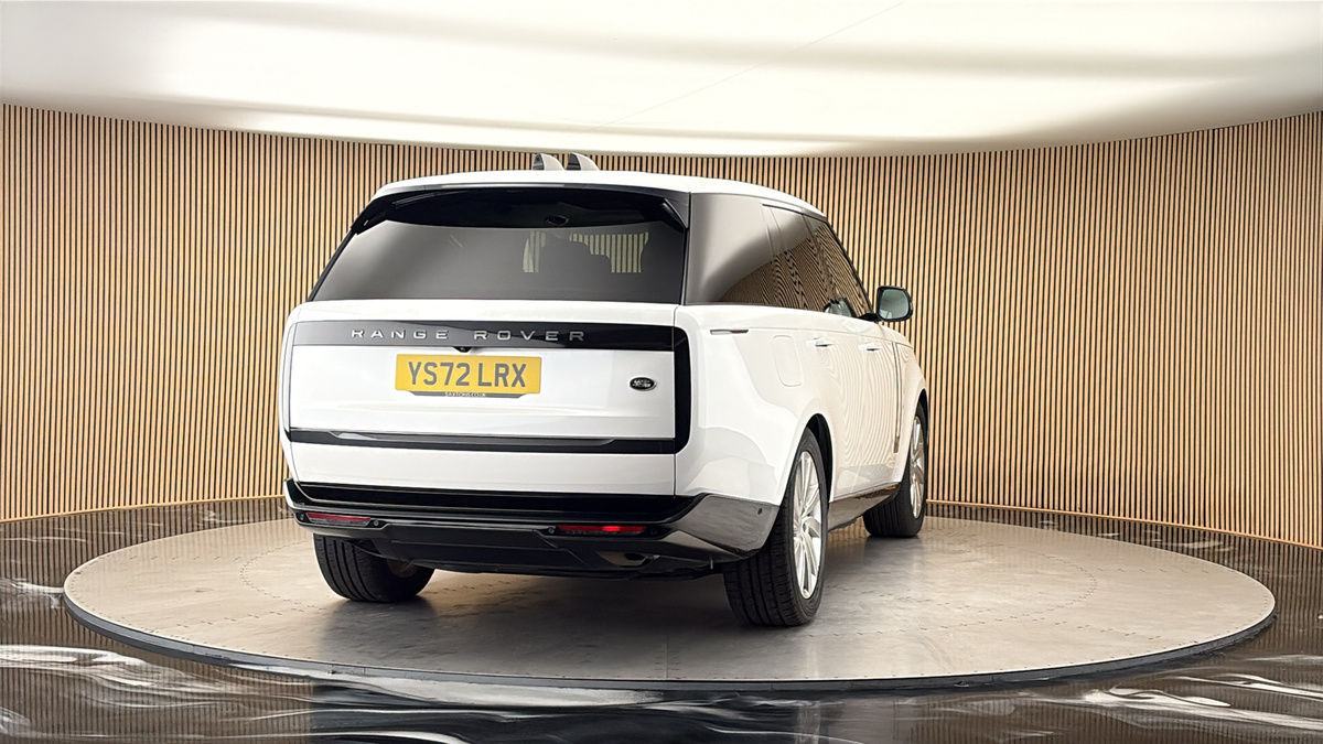 More views of Land Rover Range Rover