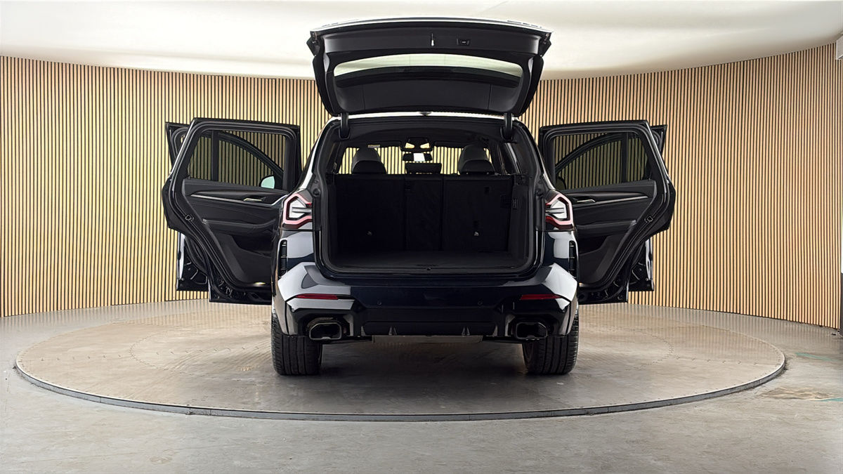 More views of BMW X3