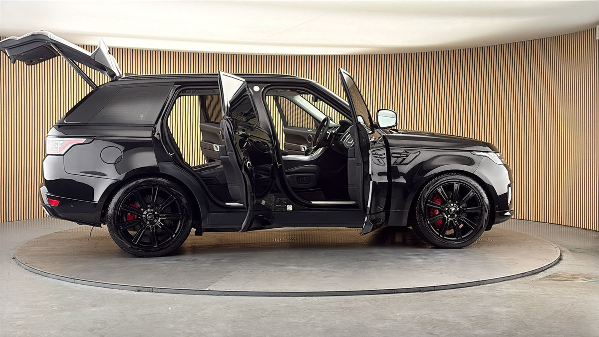 More views of Land Rover Range Rover Sport