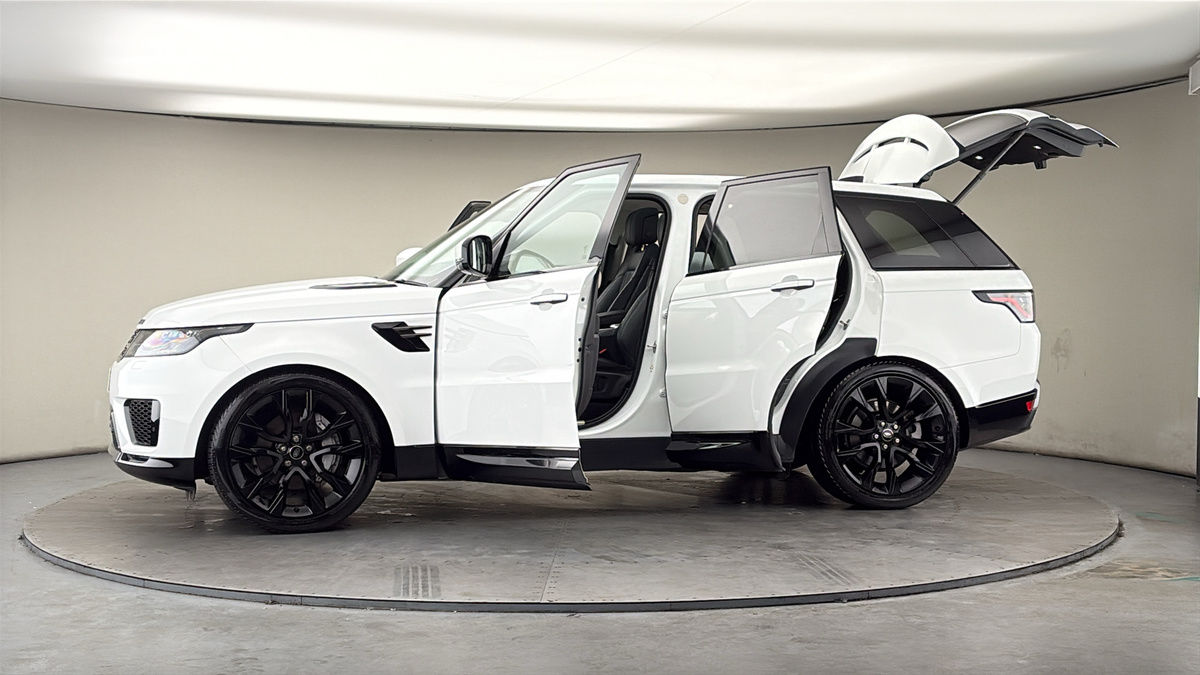 More views of Land Rover Range Rover Sport