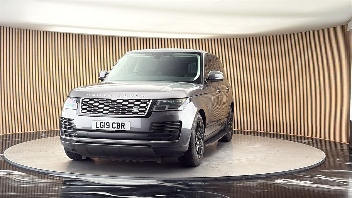 More views of Land Rover Range Rover