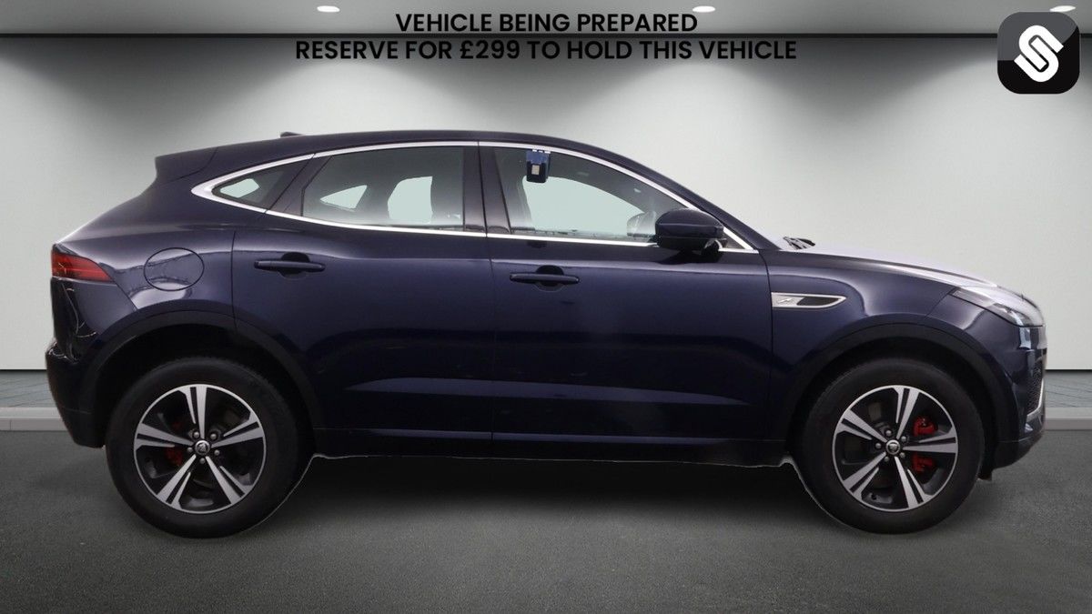 Jaguar E-PACE Image 5