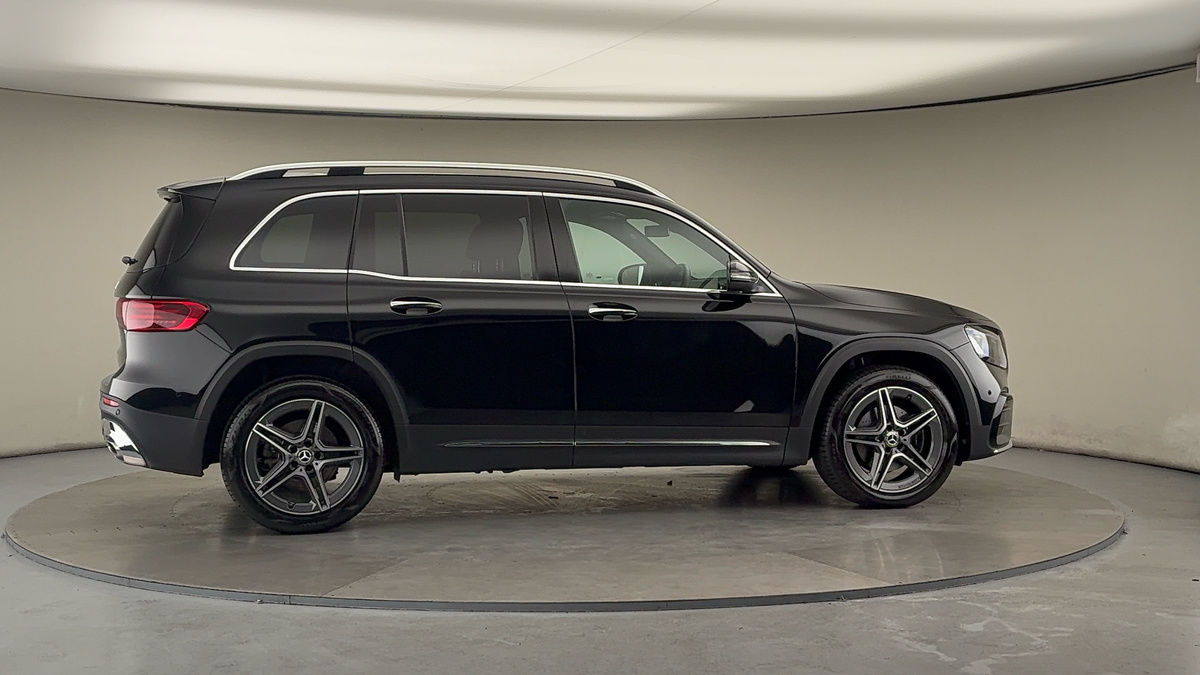 More views of Mercedes-Benz GLB