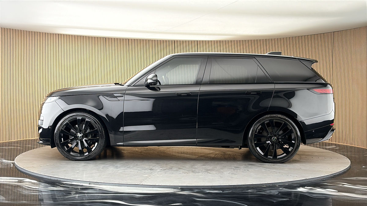 Land Rover Range Rover Sport Image 15