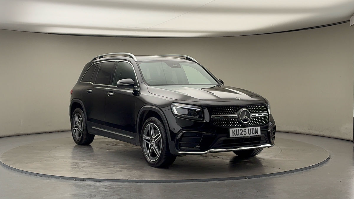 Mercedes-Benz GLB Sticky Header Image