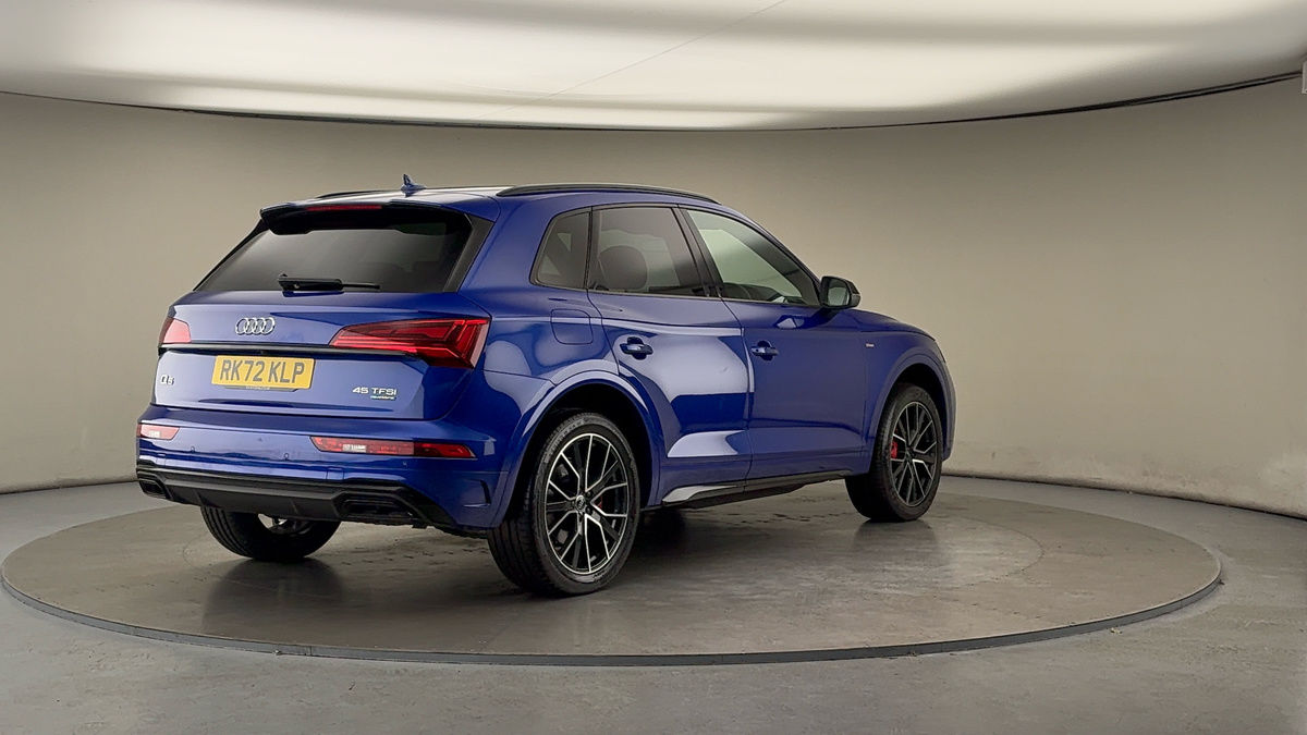 More views of Audi Q5